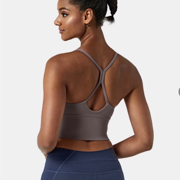 Halara sports bra - Picture 2 of 3